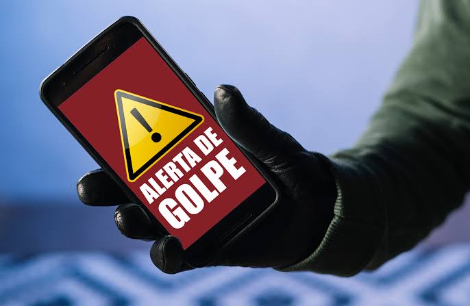 Homem tem celular clonado após compartilhar tela com falso atendente da OLX
